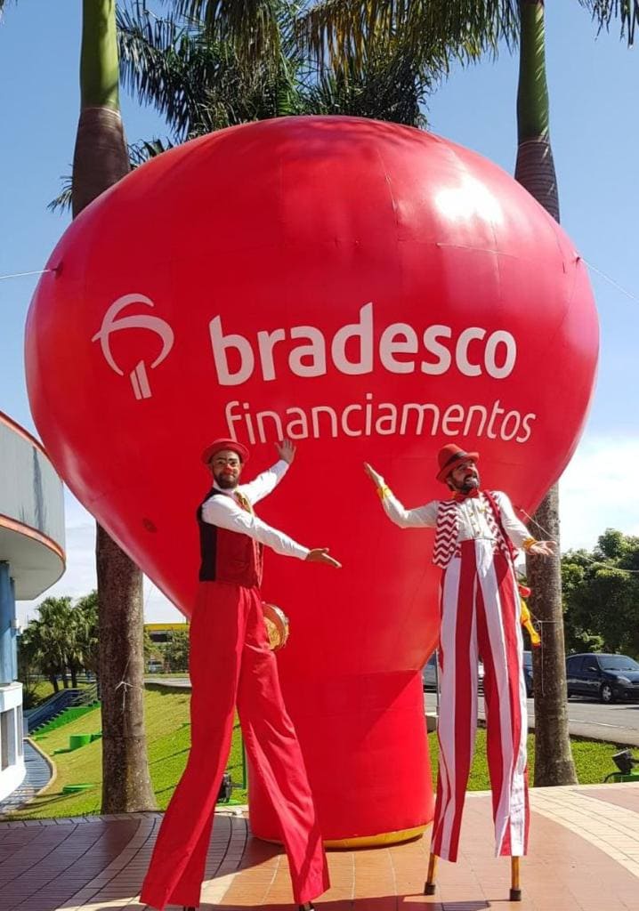 ANIMAÇÃO EM EVENTOS COM ARTISTAS CIRCENSES ANIMAÇÃO EM EVENTOS COM ARTISTAS CIRCENSES